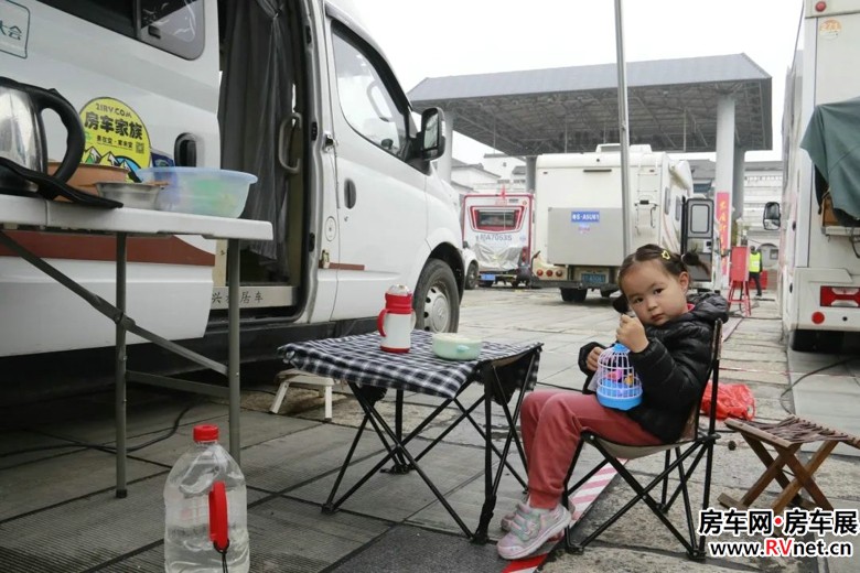房车网 房车网