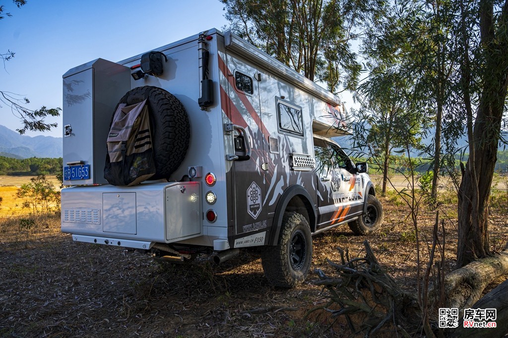 1678873148178371.jpg 房车网