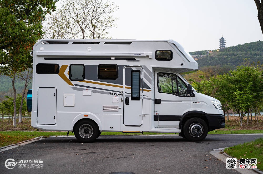 实拍新星房车高端C型新品“远见”,重磅打造你心目中的理想之家_5 实拍新星房车高端C型新品“远见”,重磅打造你心目中的理想之家_5