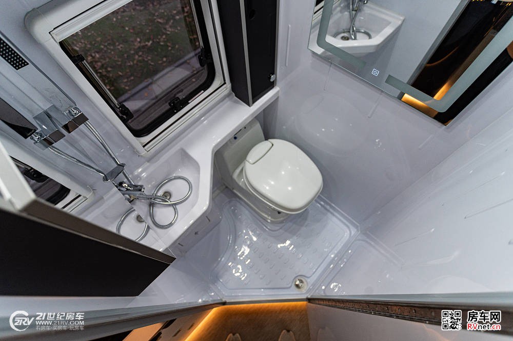 实拍新星房车高端C型新品“远见”,重磅打造你心目中的理想之家_27 实拍新星房车高端C型新品“远见”,重磅打造你心目中的理想之家_27