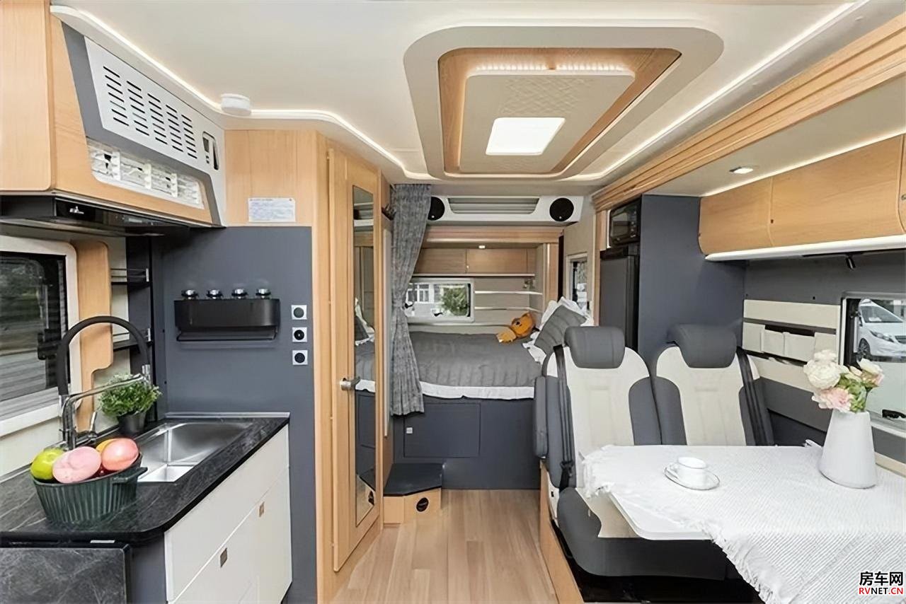 房车网 宇通c535房车,全新升级,现货供应