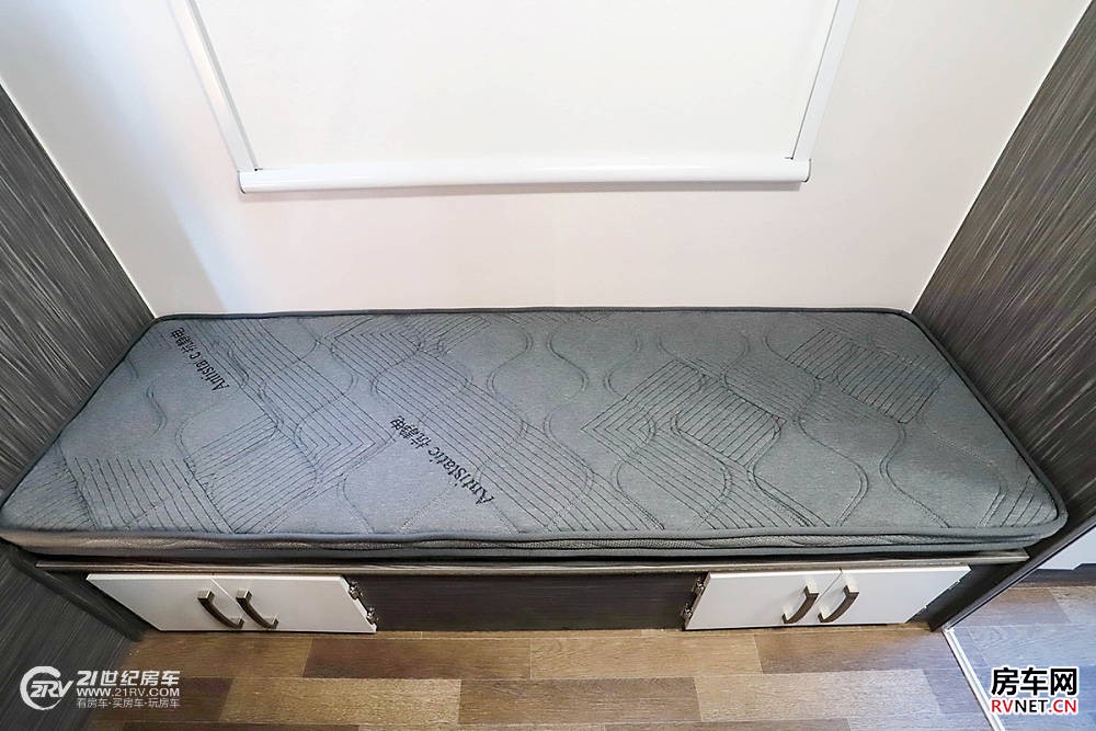 新能源混动房车上市!轻卡又一黑马!实拍科发梦想家混动VS_19 新能源混动房车上市!轻卡又一黑马!实拍科发梦想家混动VS_19