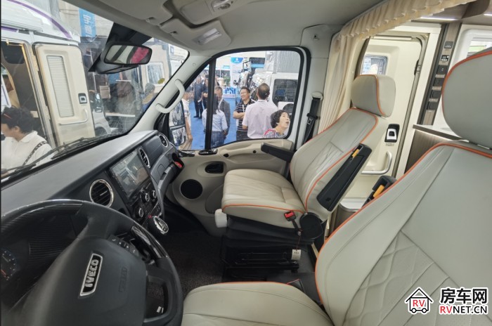 房车网 房车网