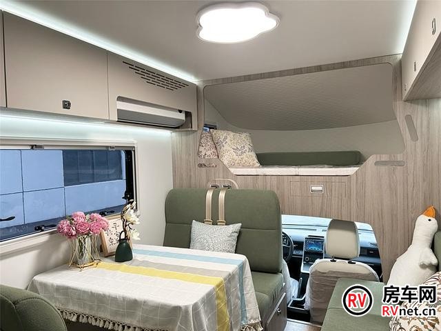 20万的五菱新能源房车,不仅做到水电无忧-有驾 20万的五菱新能源房车,不仅做到水电无忧-有驾