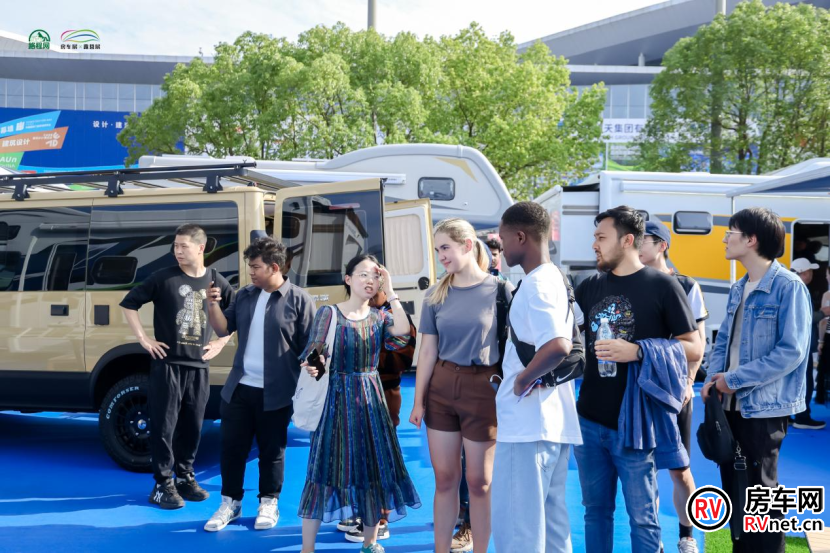房车网 房车网