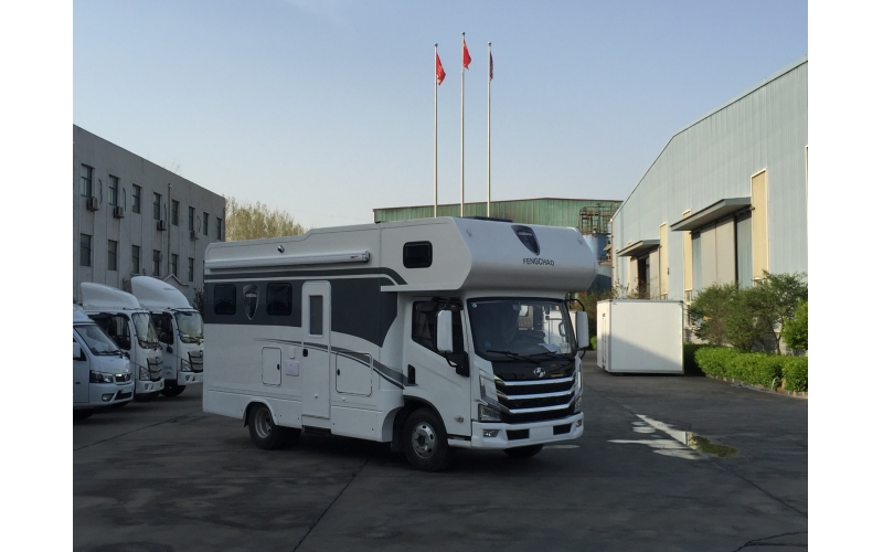 河南德沃重工机械有限公司（原河南天牛工业机械有限公司）德沃房车独创轻卡上汽H500平头房车额头翻转技术 配置单