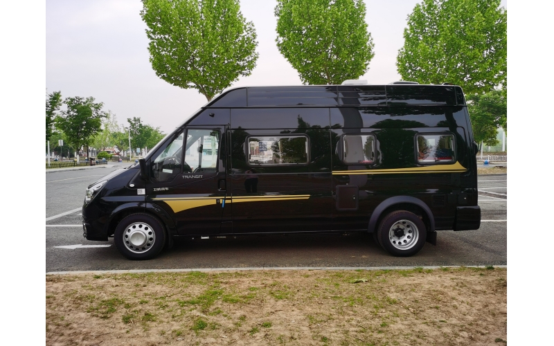 卫航房车WHP5043XLJ-B2福特新世代全顺Pro B型房车