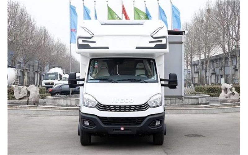 亚特旅程G61房车 旅途不设限尽情嗨