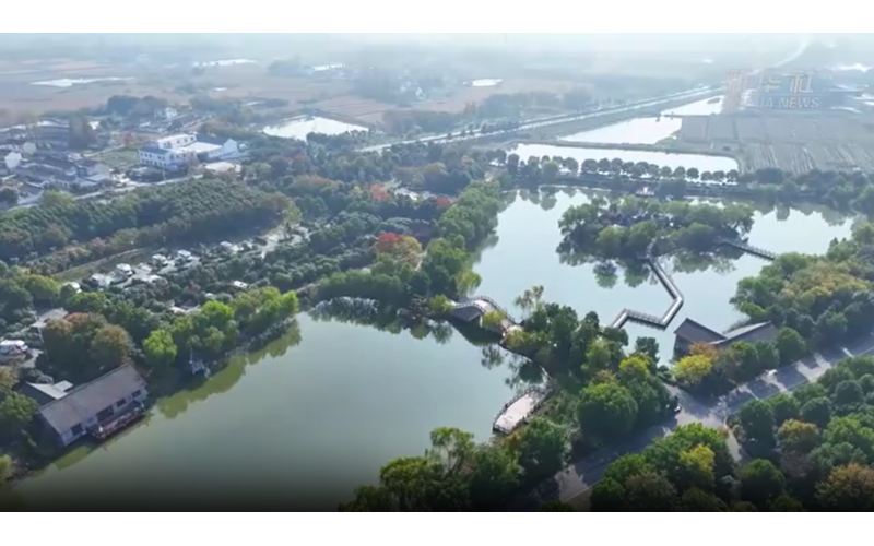 特写：&ldquo;房车小镇&rdquo;引客来