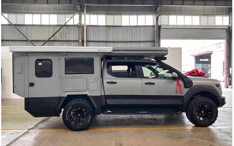 2.0T+9AT+电机 机械四驱真越野 勇合“极野一号”升顶皮卡房车