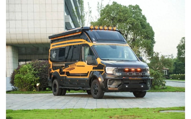 全新福特T8四驱房车发布， 9月19亮相成都房车展，设计野性十足