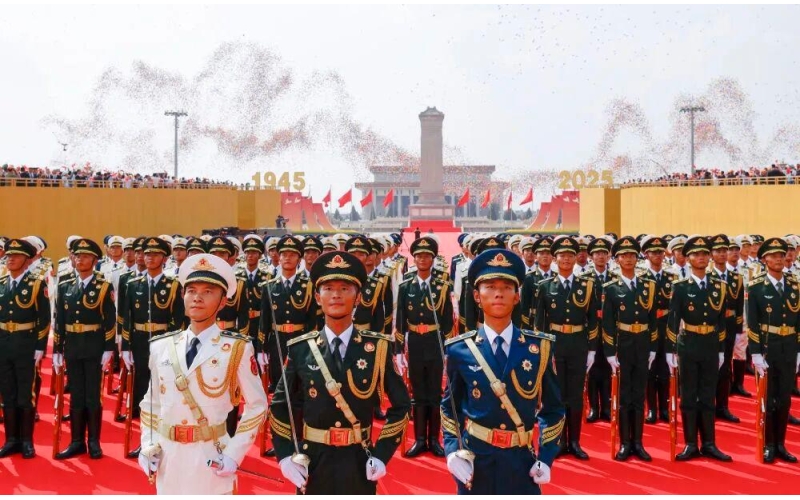 2025年九三阅兵装备图鉴“典藏版”