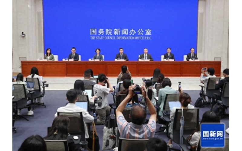 房车上路难？商务部：支持各地优化房车上路通行管理措施